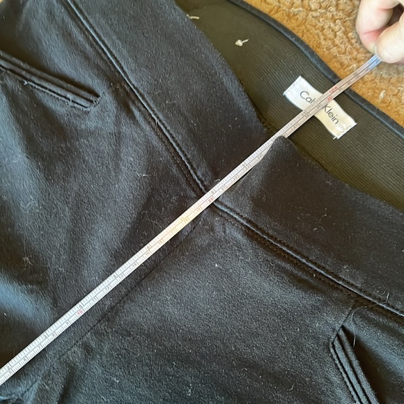 Calvin Klein size 6 stretch pants - Picture 5 of 8